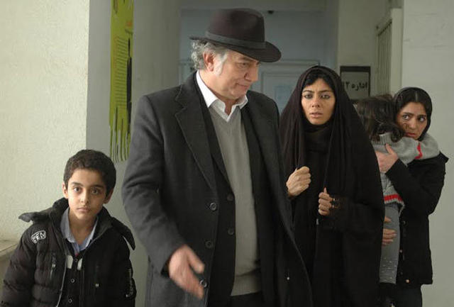 کارگر ساده نیازمندیم - منوچهر هادی