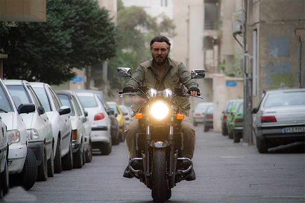 ماه گرفتگی - مسعود اطیابی